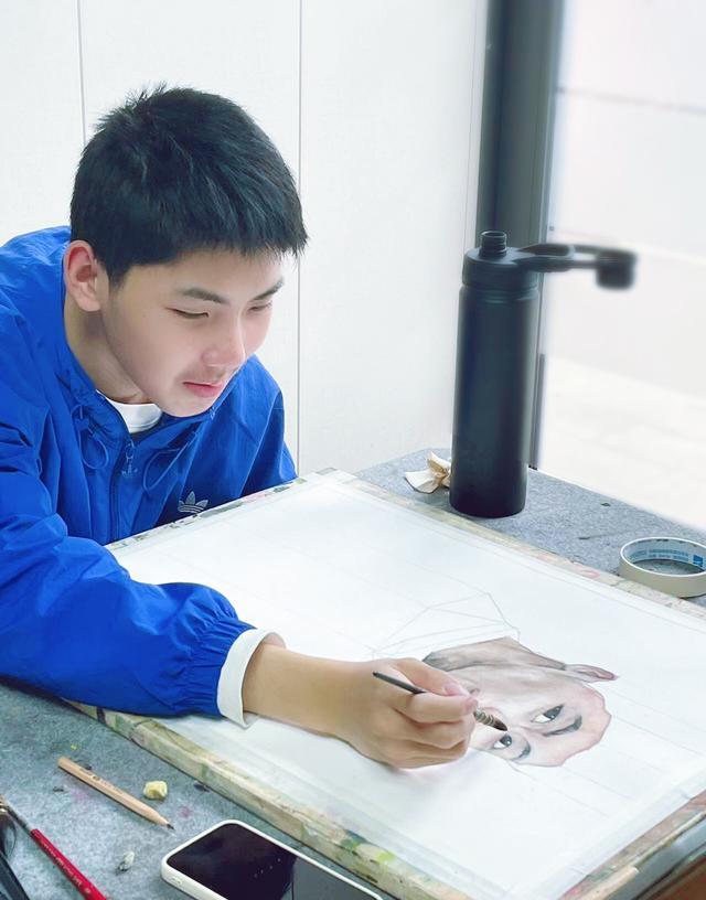 邓为在创作